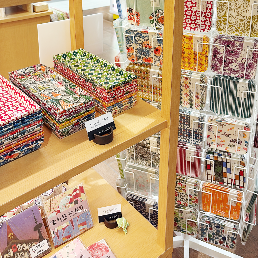 笑風堂　京都駅八条口店　商品